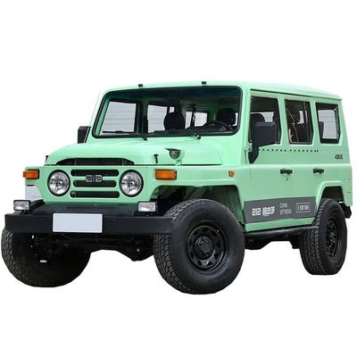 अच्छी कीमत 2023 इलेक्ट्रिक स्टीयरिंग 4x4 कार सबसे लोकप्रिय मैनुअल 2.4T एसयूवी टर्बो इंजन के साथ एलईडी हेडलाइट चमड़े की सीटें पेट्रोल वाहन ऑनलाइन